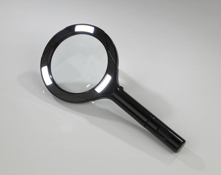 Produktbild Westfalia Vergrösserungs-Lupe mit 15 LEDs, Schwarz