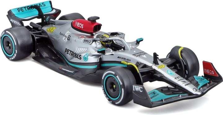 Produktbild Bburago Mercedes-AMG F1 W13 E