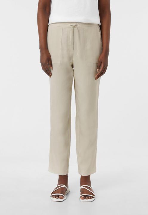 Produktbild Comma Hose Jogpants mit aufgesetzten Taschen (36)