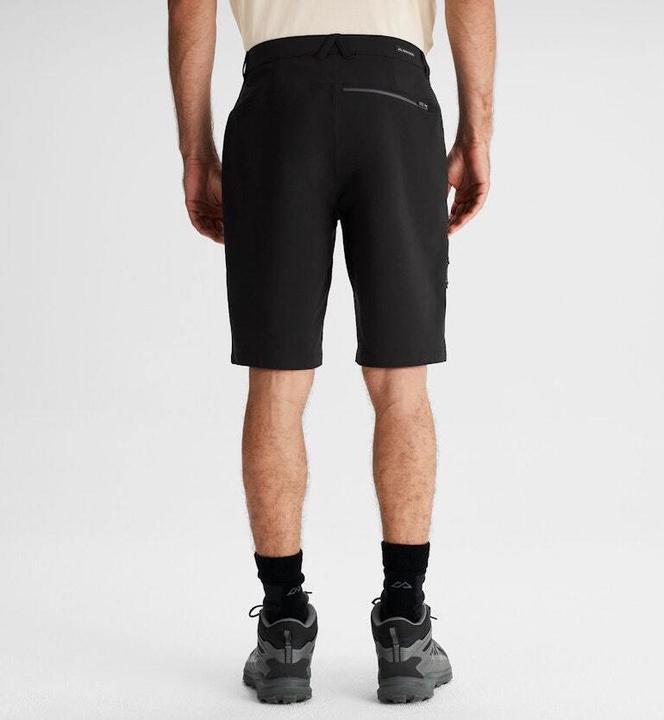 Actual product image Kathmandu Flinders 10 (36)
