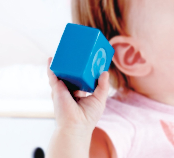 Actual product image Hape Music Stacking Cube (English, French, Italian, German, Spanish)