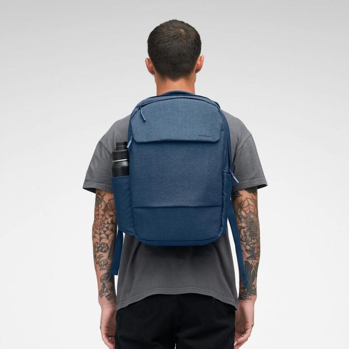 Produktbild Incase Crosstown Compact Backpack - Navy (20 l)