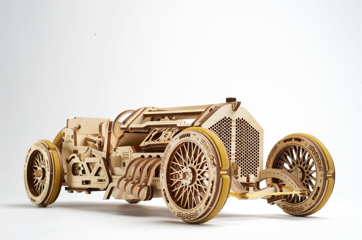 U-9 Grand Prix Auto