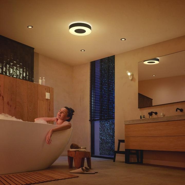 Produktbild Philips Hue Xamento (2100 lm)