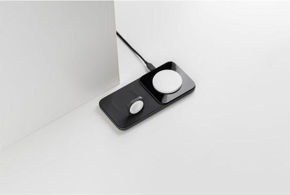 Actual product image Nomad Base One Max 3:1 with MagSafe Carbide