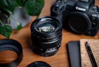 Actual product image Voigtländer Nokton 50mm / 1.0 asph. (Canon RF, full size)