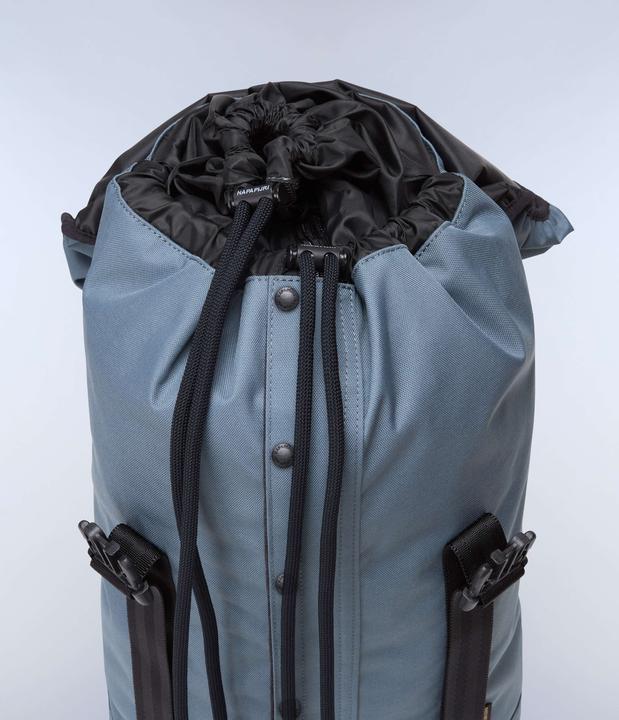 Actual product image Napapijri Signa Daypack 46 cm Laptopfach (30 l)