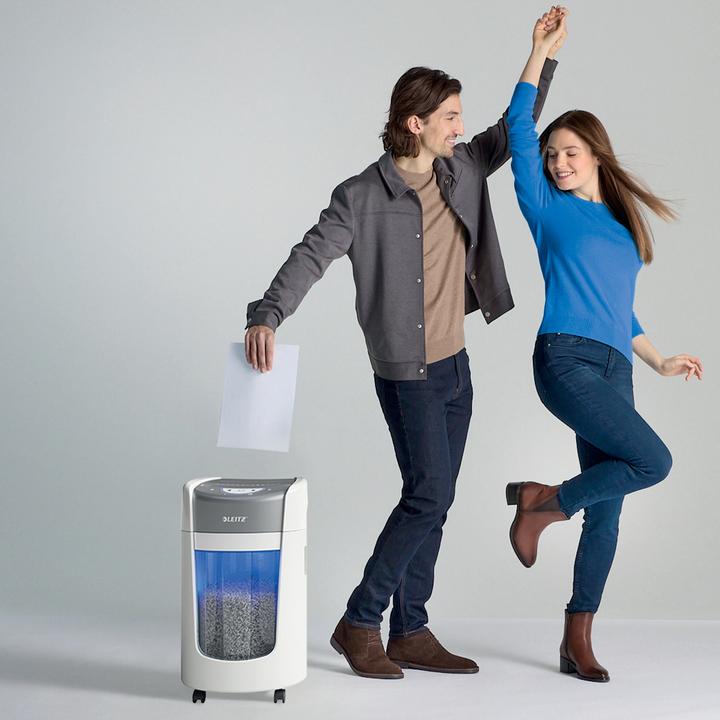 Produktbild Leitz Aktenvernichter IQ OptiMax Home Office 225 P5 (Microschnitt)