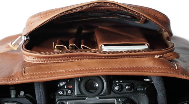 Image du produit Compagnon Le messager moyen (Sac à bandoulière pour appareil photo)