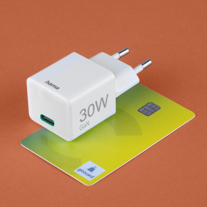 Produktbild Hama Schnellladegerät, USB-C, PD/Qualcomm®/GaN, Mini-Ladegerät, 30 W, Weiss (30 W, 1 Port)