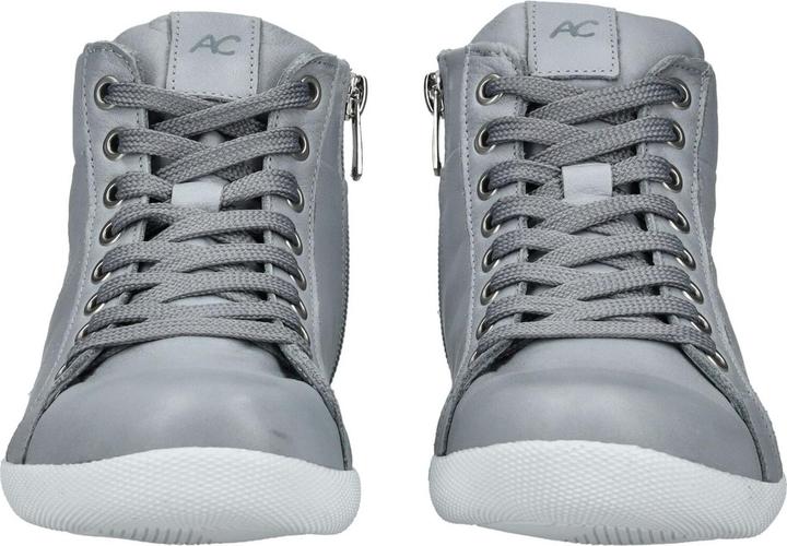 Actual product image Andrea Conti Sneaker (37)