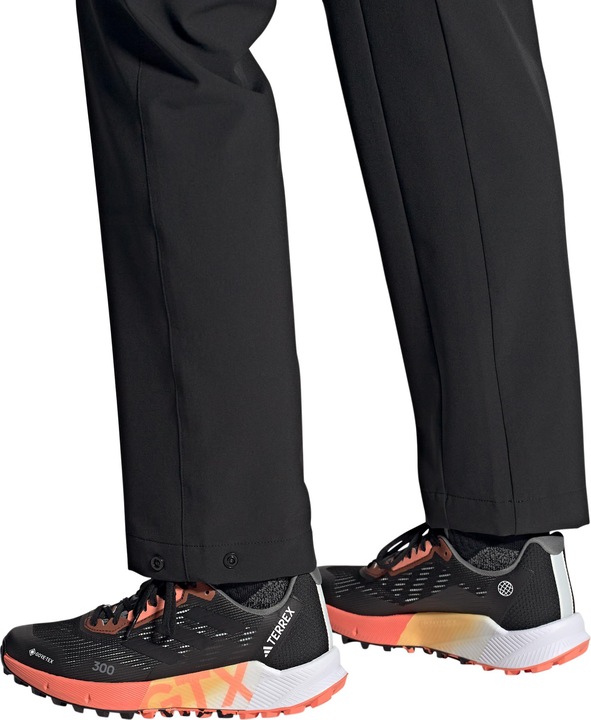 Produktbild adidas Terrex Agravic Flow 2 GTX Trail Laufschuh Damen (42)