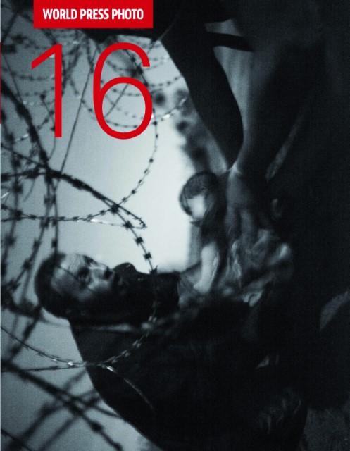 Actual product image World Press Photo 16 (French, German, 2016)