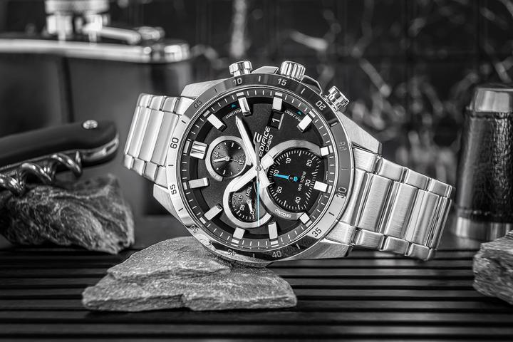 Image du produit Casio EFR-571D-1AVUEF (Chronographe, 47 mm)
