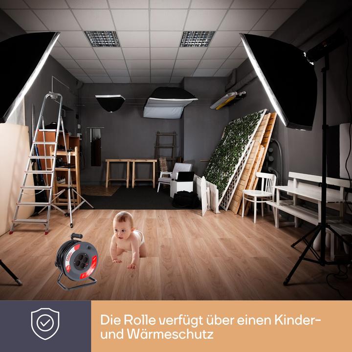 Actual product image Velleman CABLE REEL - 50 m - 3G1.5 - GERMAN SOCKET (50 m)