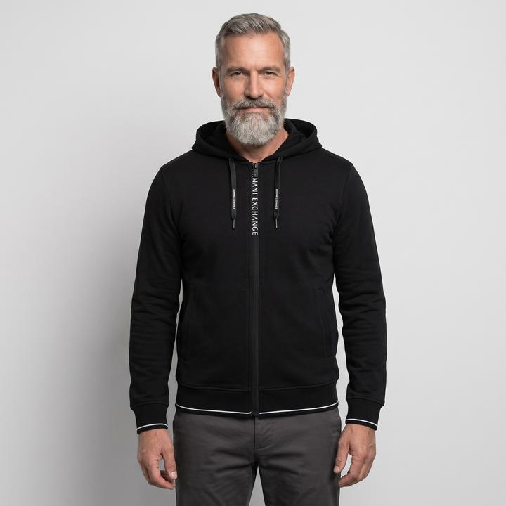 Schwarz