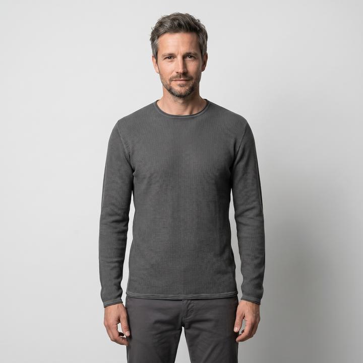 Pewter (902)