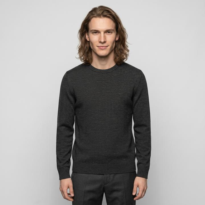 Dark grey, Grey