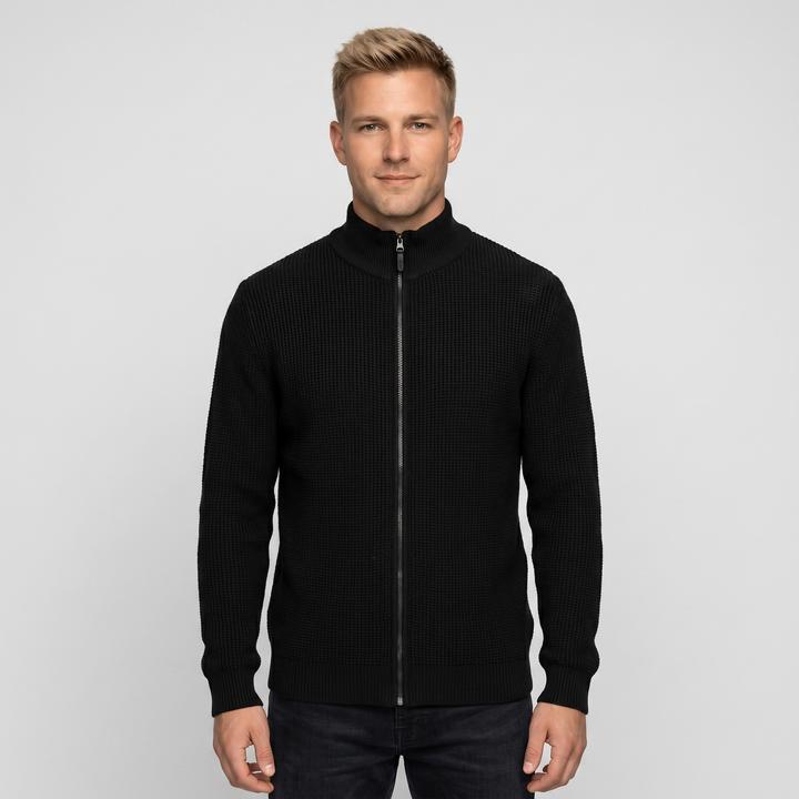 Black (999)