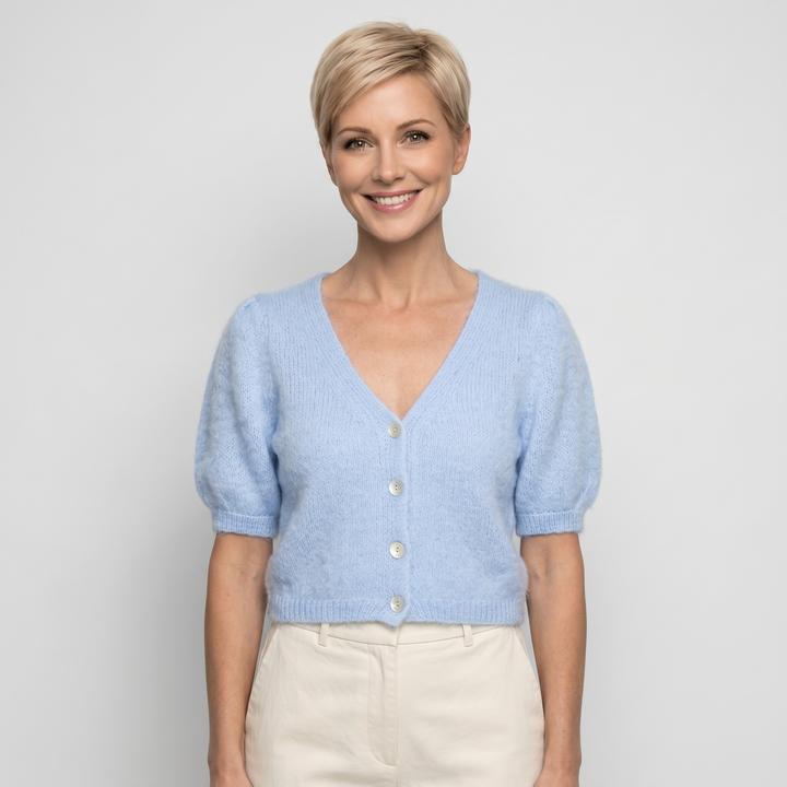 Hellblau, Light Blue