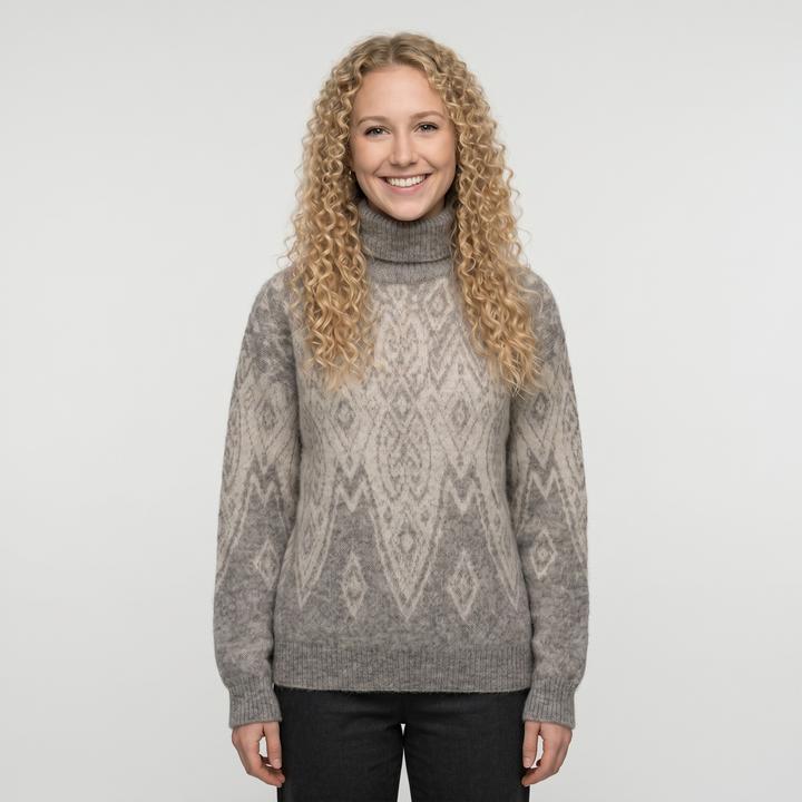 lightcharcoal-offwhite