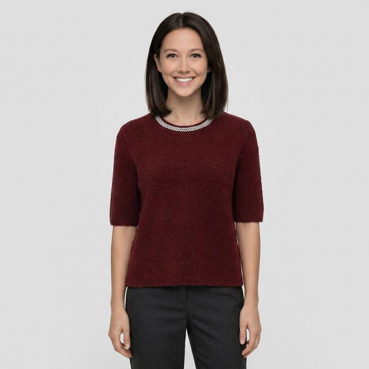 Bordeaux red, Red