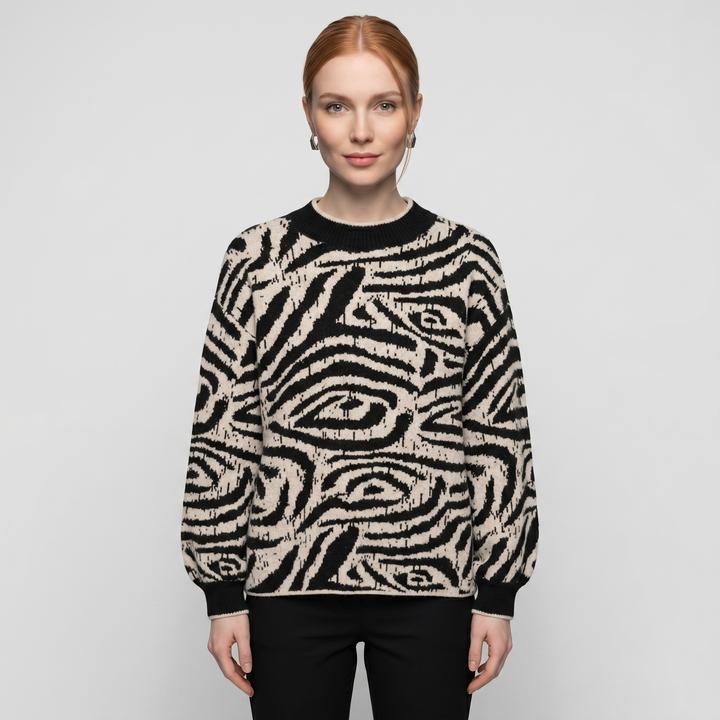 Black, feather g. animal knit